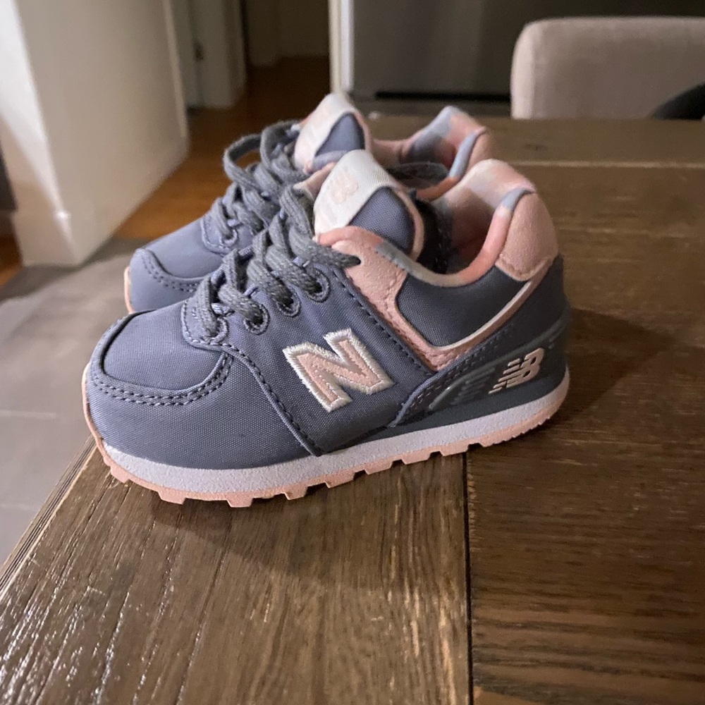 New Balance Infant sneakers